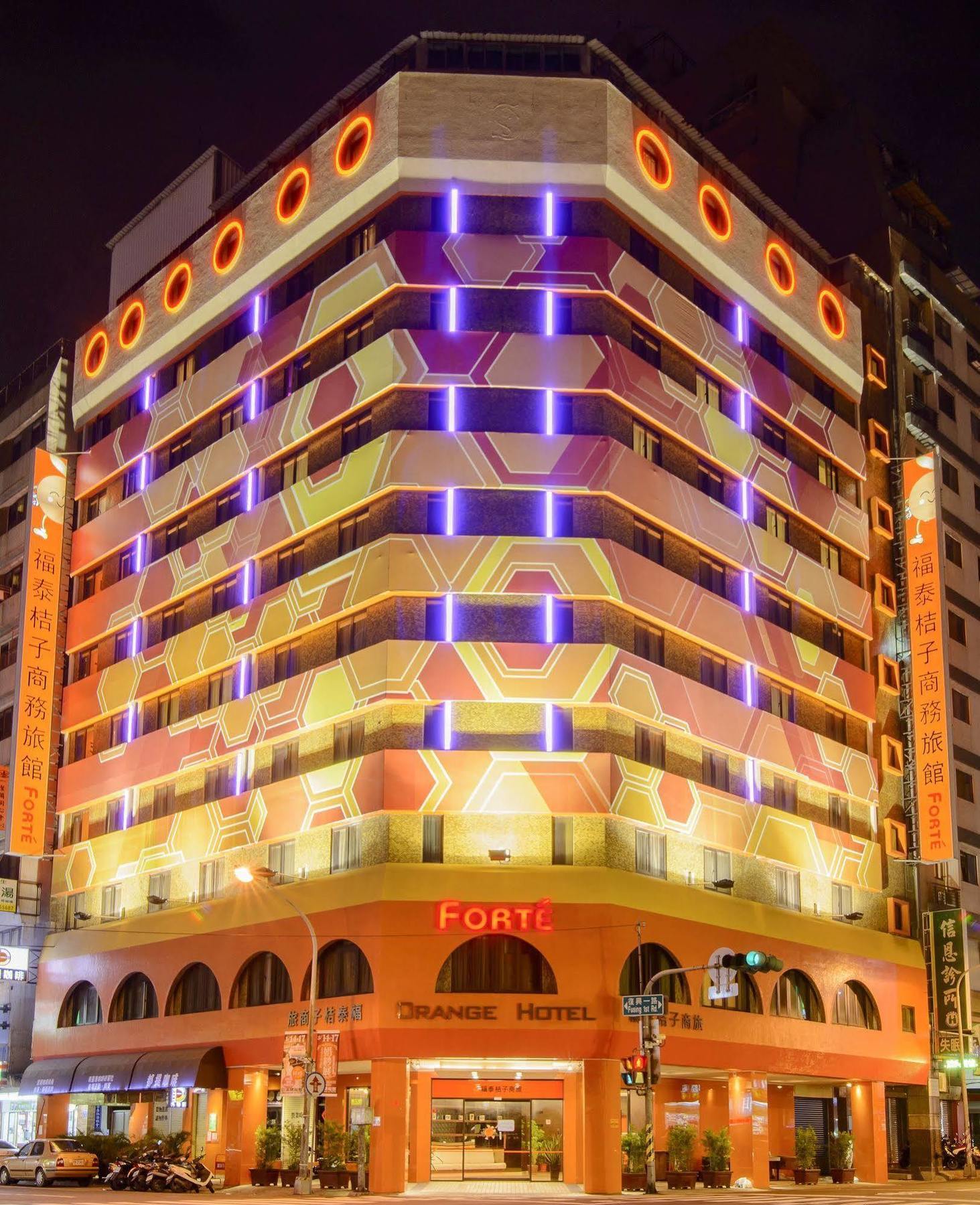 Orange Hotel - Liouhe, Kaohsiung 카오슝 외부 사진